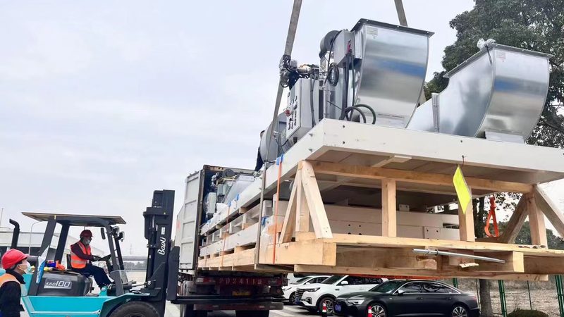 大型矿山门式起重机：揭秘其核心参数与选型要点